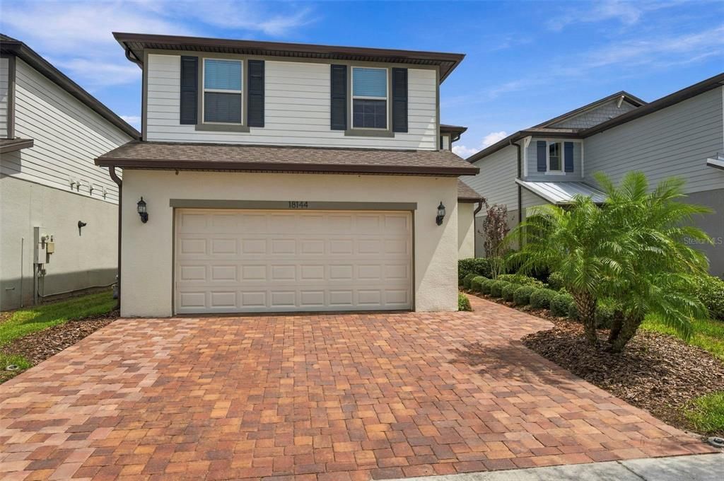 For Sale: $589,000 (5 beds, 3 baths, 2470 Square Feet)
