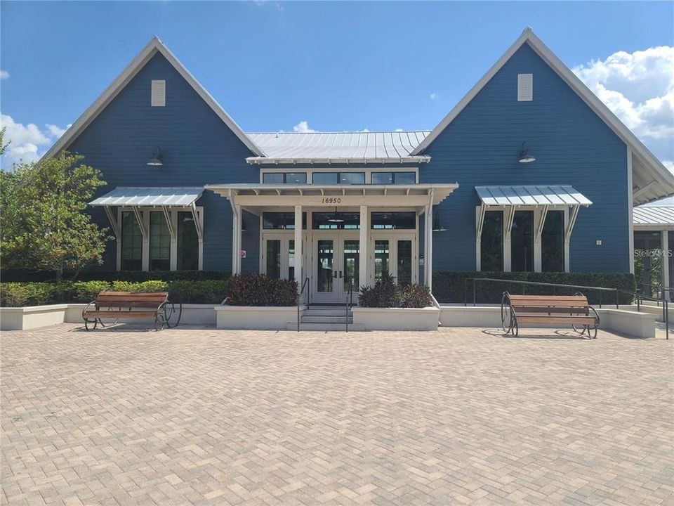 For Sale: $589,000 (5 beds, 3 baths, 2470 Square Feet)