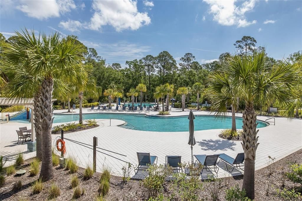 For Sale: $589,000 (5 beds, 3 baths, 2470 Square Feet)