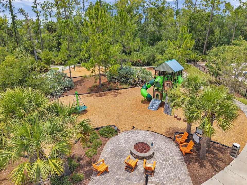 For Sale: $589,000 (5 beds, 3 baths, 2470 Square Feet)
