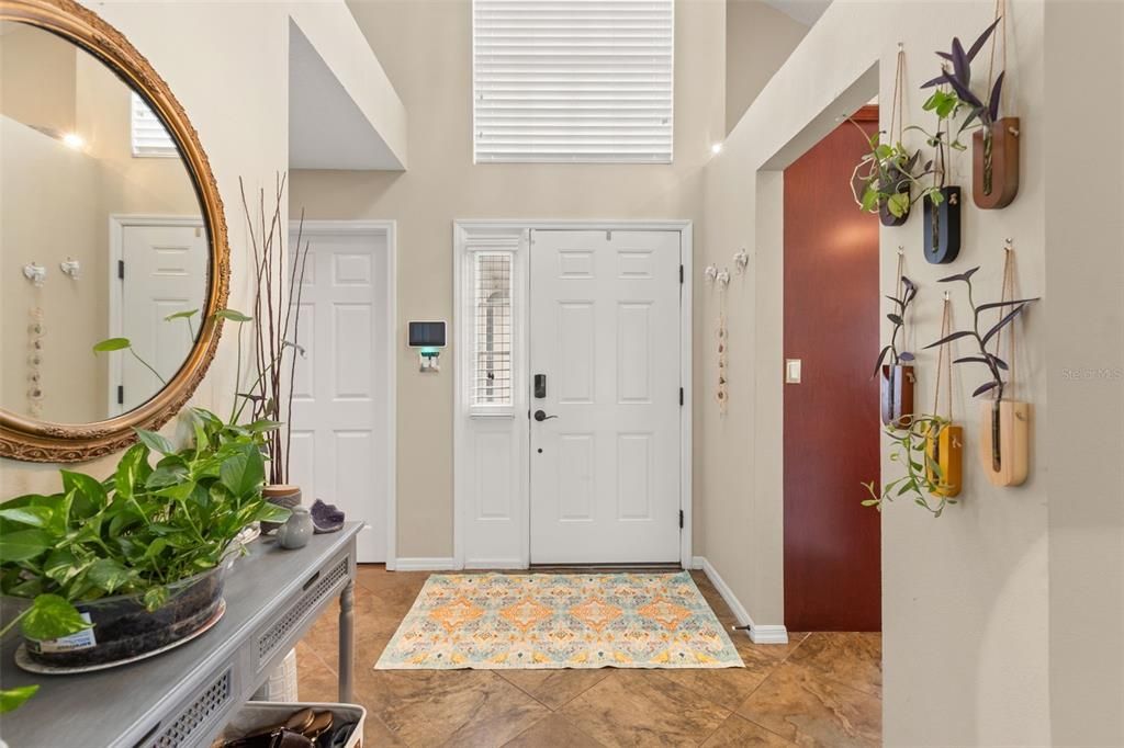 For Sale: $475,000 (3 beds, 2 baths, 1962 Square Feet)