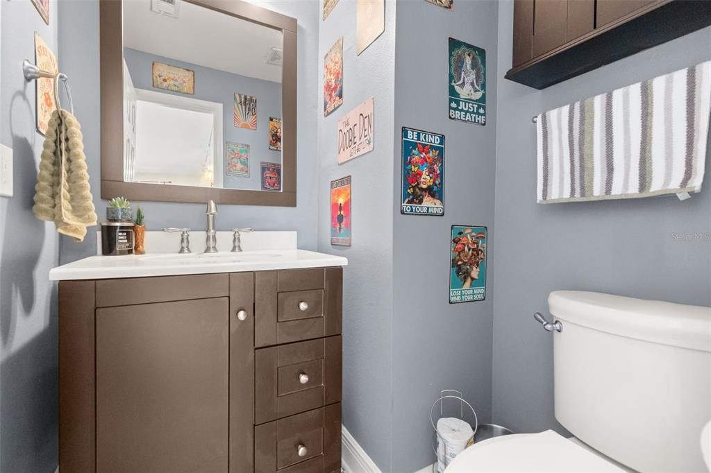 For Sale: $475,000 (3 beds, 2 baths, 1962 Square Feet)