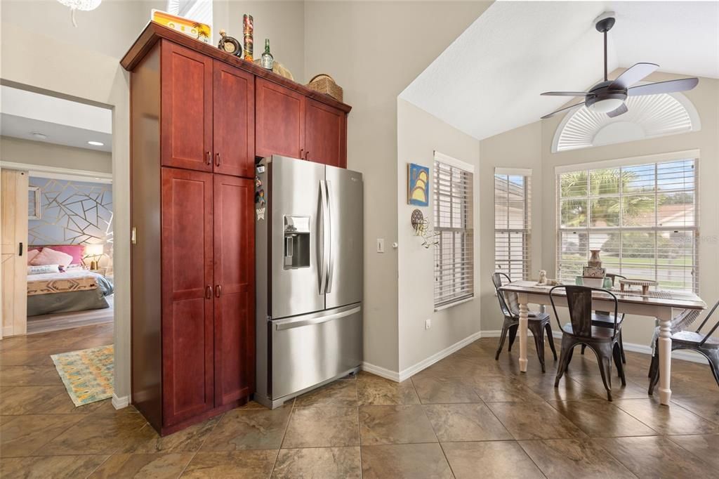 For Sale: $475,000 (3 beds, 2 baths, 1962 Square Feet)