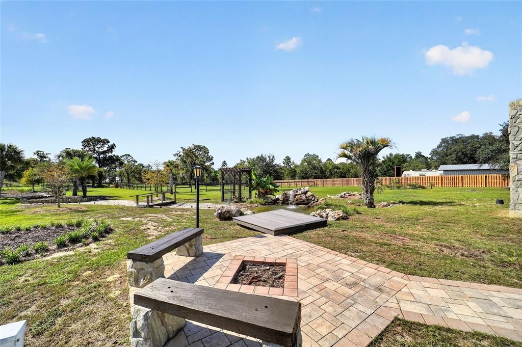 For Sale: $1,100,000 (5 beds, 4 baths, 4463 Square Feet)