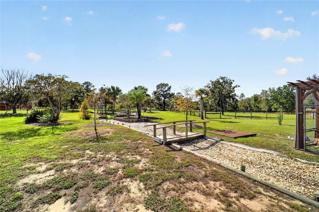 For Sale: $1,100,000 (5 beds, 4 baths, 4463 Square Feet)