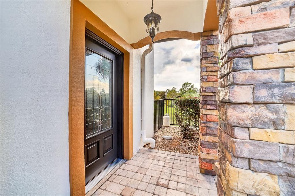 For Sale: $1,100,000 (5 beds, 4 baths, 4463 Square Feet)