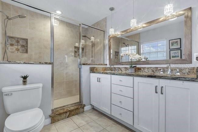 For Sale: $925,000 (4 beds, 2 baths, 2578 Square Feet)