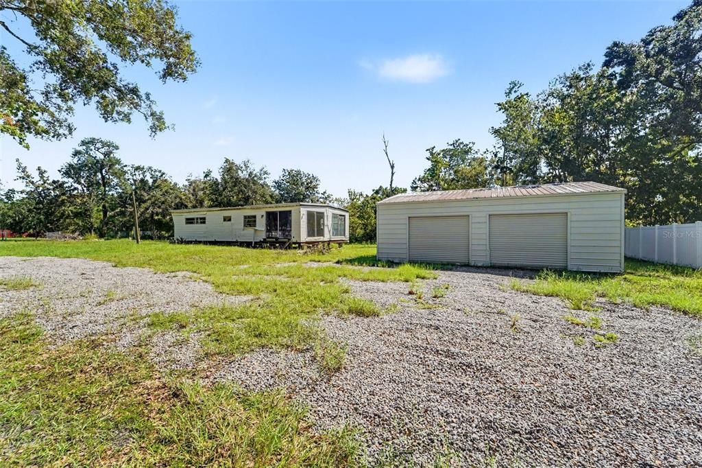 En Venta: $225,000 (1.02 acres)