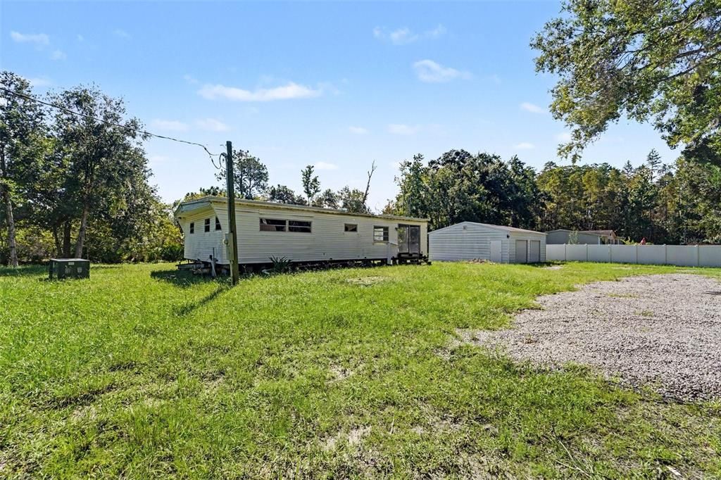 En Venta: $225,000 (1.02 acres)