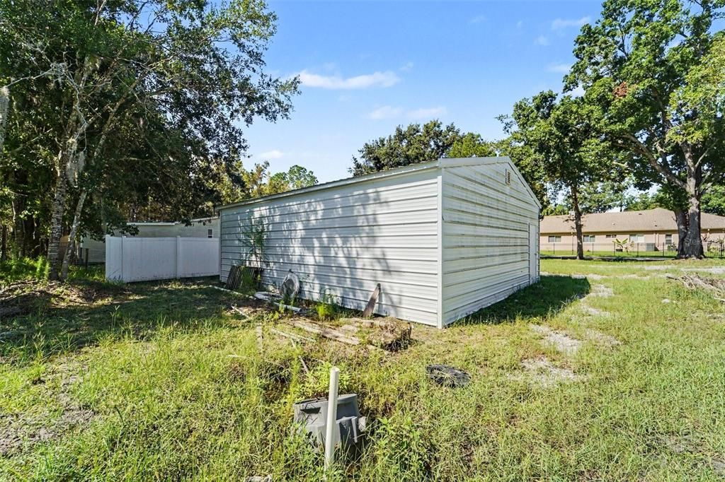 En Venta: $225,000 (1.02 acres)