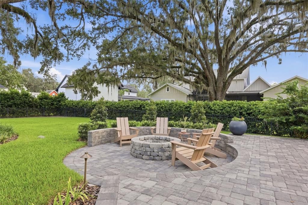 For Sale: $1,924,999 (4 beds, 3 baths, 3789 Square Feet)