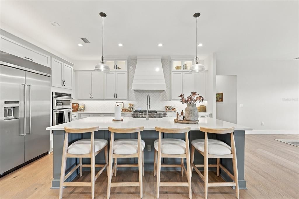 For Sale: $1,924,999 (4 beds, 3 baths, 3789 Square Feet)