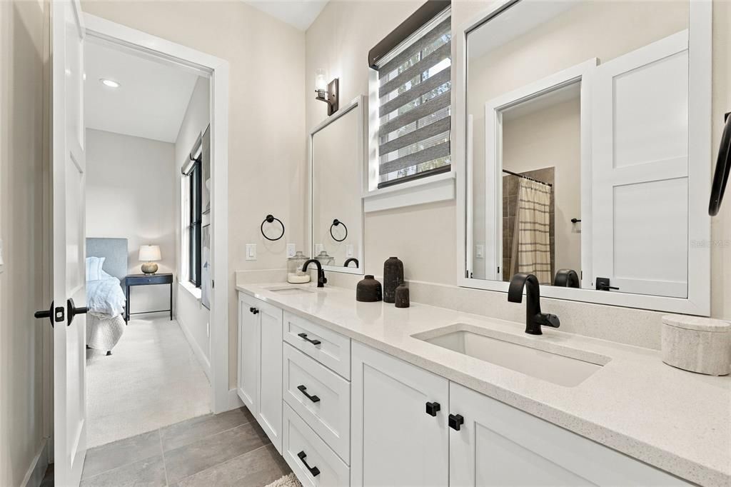 For Sale: $1,924,999 (4 beds, 3 baths, 3789 Square Feet)