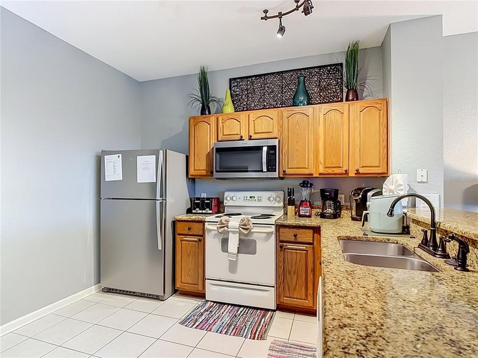 En Venta: $419,000 (3 camas, 3 baños, 1440 Pies cuadrados)