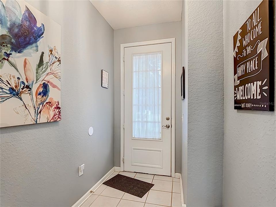 En Venta: $419,000 (3 camas, 3 baños, 1440 Pies cuadrados)