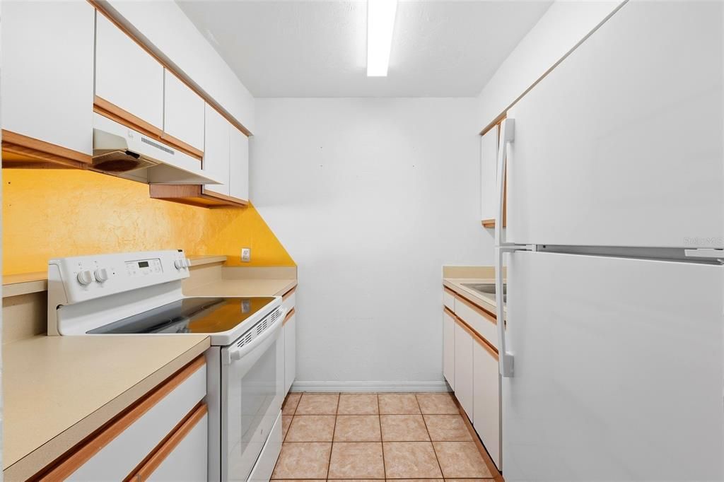 En Venta: $159,900 (2 camas, 1 baños, 907 Pies cuadrados)