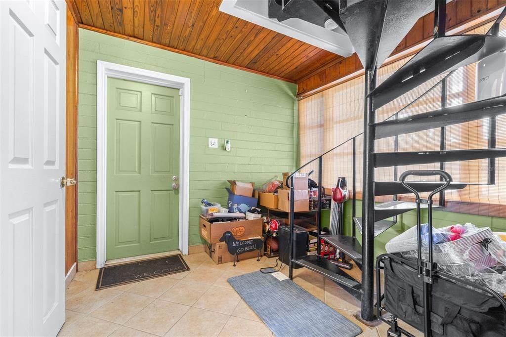 For Sale: $460,000 (4 beds, 4 baths, 3408 Square Feet)