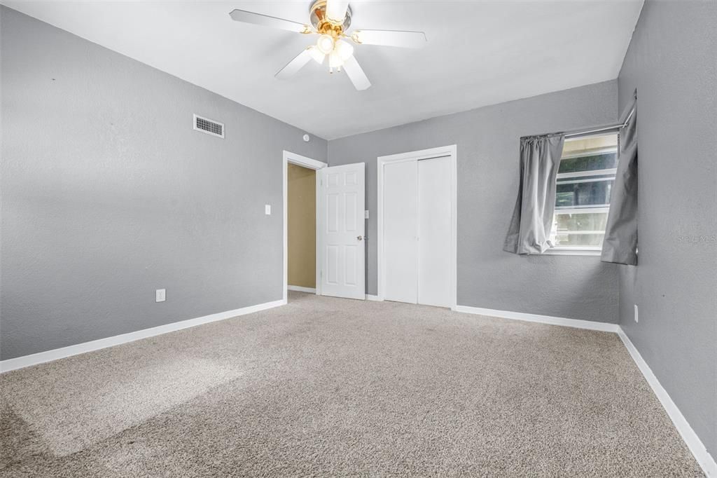 For Sale: $460,000 (4 beds, 4 baths, 3408 Square Feet)