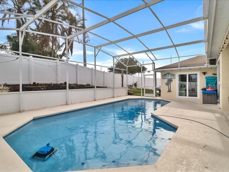 For Sale: $507,000 (4 beds, 2 baths, 2375 Square Feet)