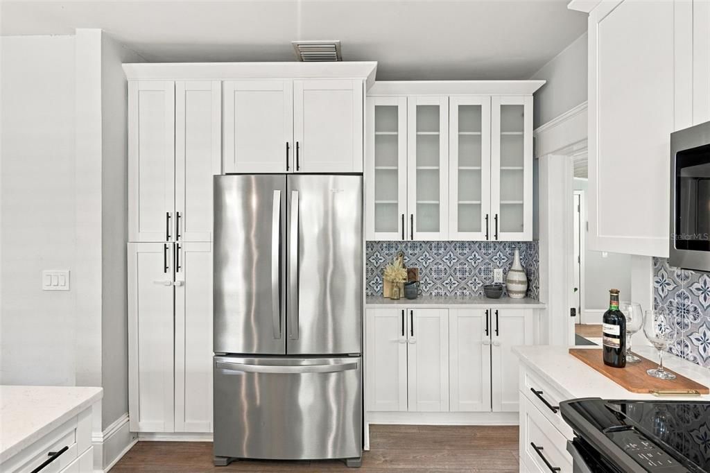 En Venta: $649,999 (3 camas, 4 baños, 1496 Pies cuadrados)
