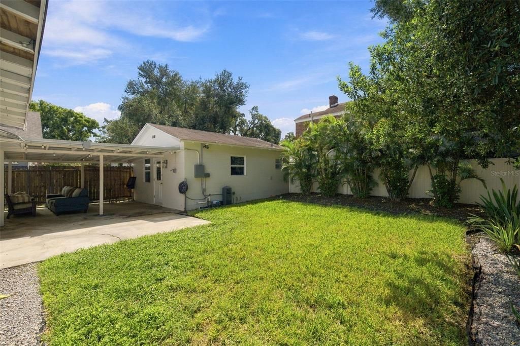 En Venta: $649,999 (3 camas, 4 baños, 1496 Pies cuadrados)