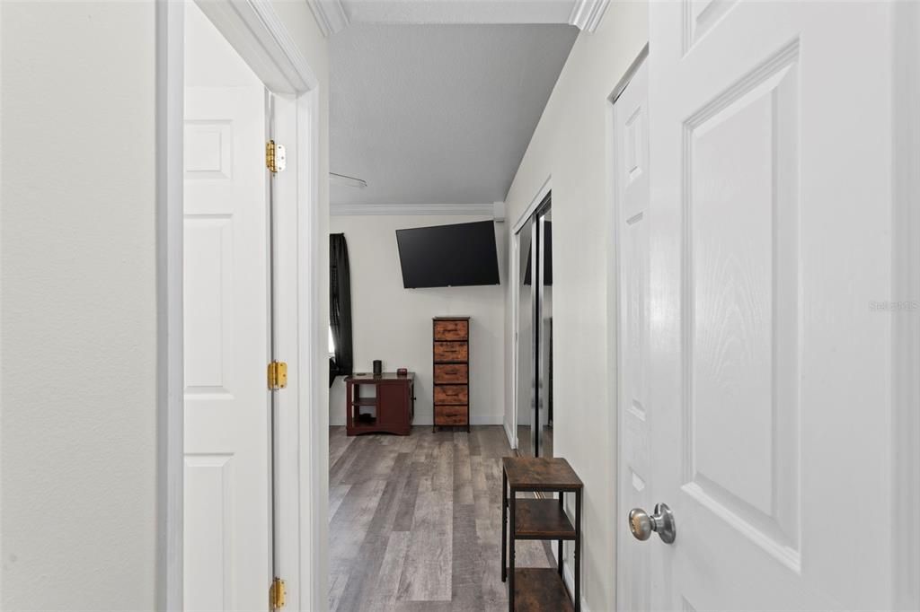 For Sale: $324,900 (2 beds, 2 baths, 1400 Square Feet)