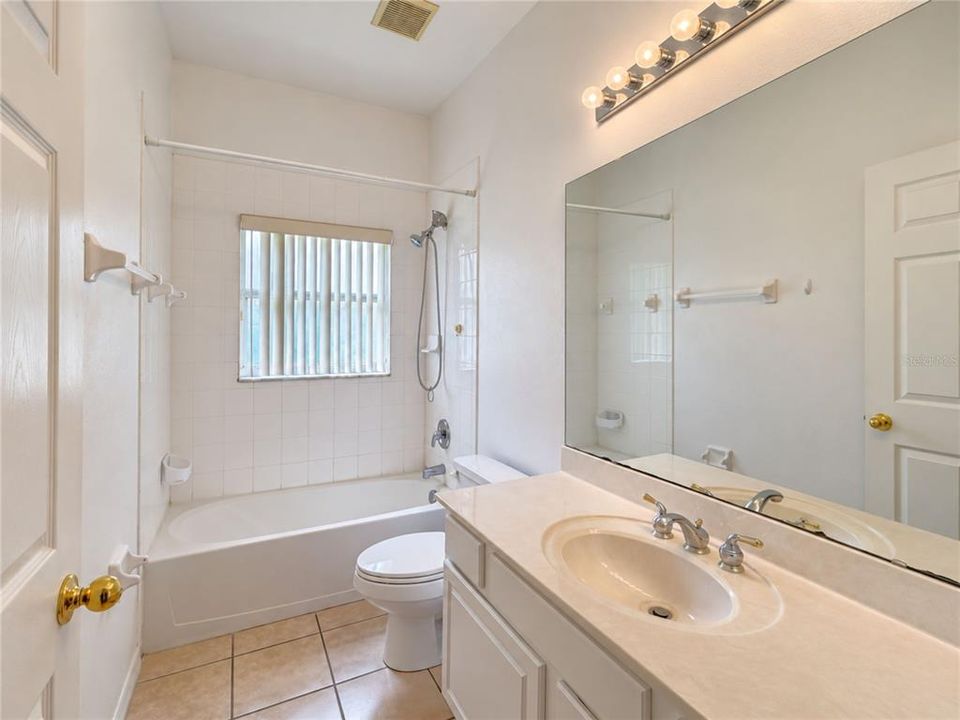For Rent: $2,485 (4 beds, 3 baths, 2724 Square Feet)