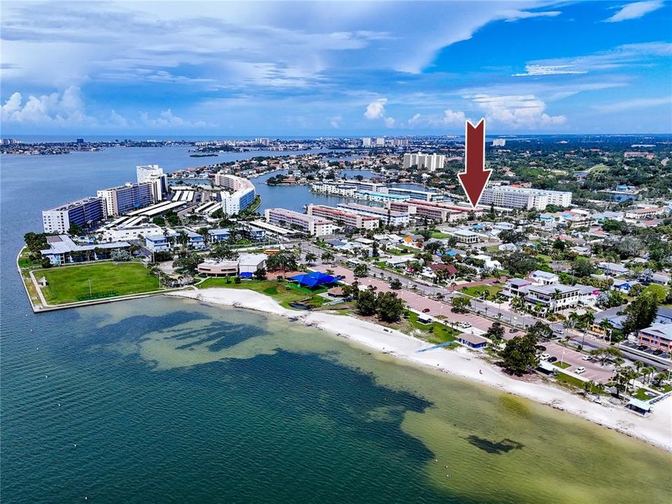 На продажу: $195,000 (2 спален, 2 ванн, 1250 Квадратных фут)