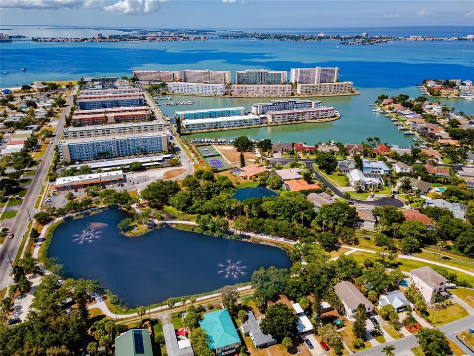 На продажу: $195,000 (2 спален, 2 ванн, 1250 Квадратных фут)