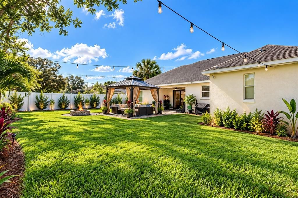 For Sale: $353,000 (4 beds, 2 baths, 1640 Square Feet)