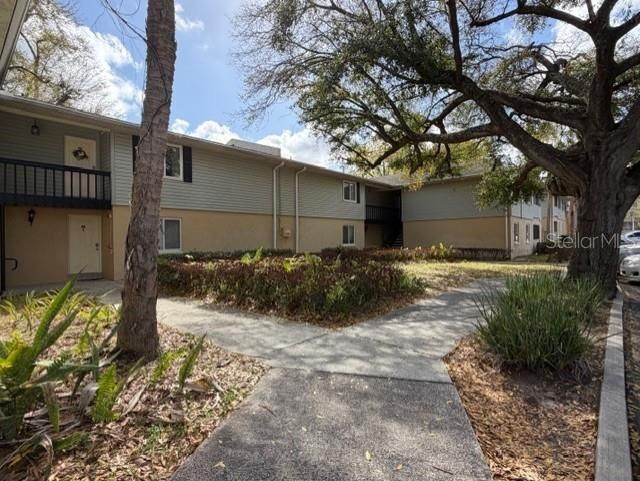 For Rent: $1,495 (2 beds, 2 baths, 1000 Square Feet)