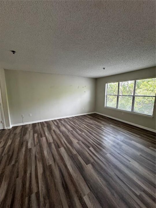 В аренду: $1,650 (2 спален, 2 ванн, 1182 Квадратных фут)