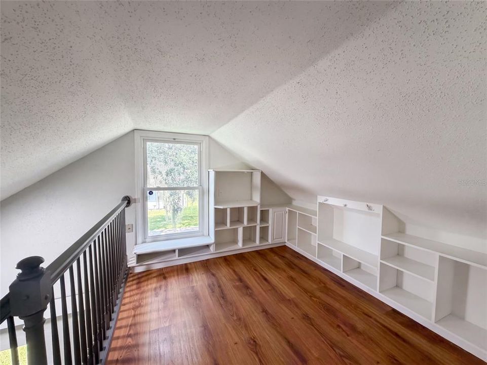 En Venta: $290,000 (3 camas, 2 baños, 1060 Pies cuadrados)