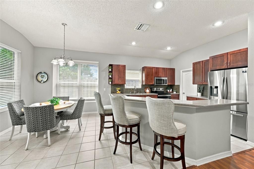 For Sale: $465,000 (3 beds, 2 baths, 1790 Square Feet)