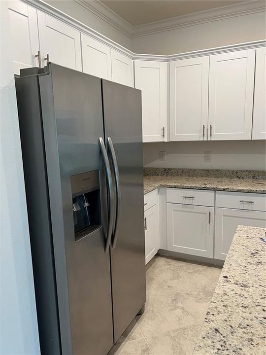 For Rent: $2,500 (4 beds, 3 baths, 2035 Square Feet)