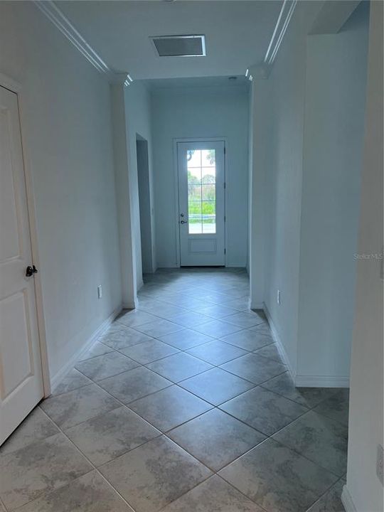 For Rent: $2,500 (4 beds, 3 baths, 2035 Square Feet)