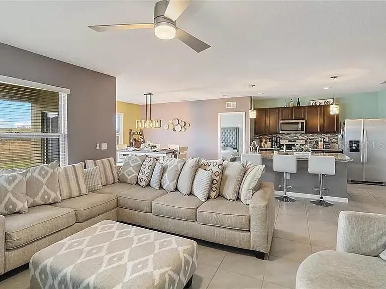 В аренду: $2,250 (3 спален, 2 ванн, 1711 Квадратных фут)