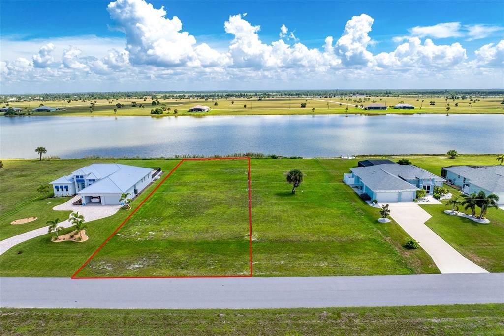 На продажу: $90,000 (0.41 acres)