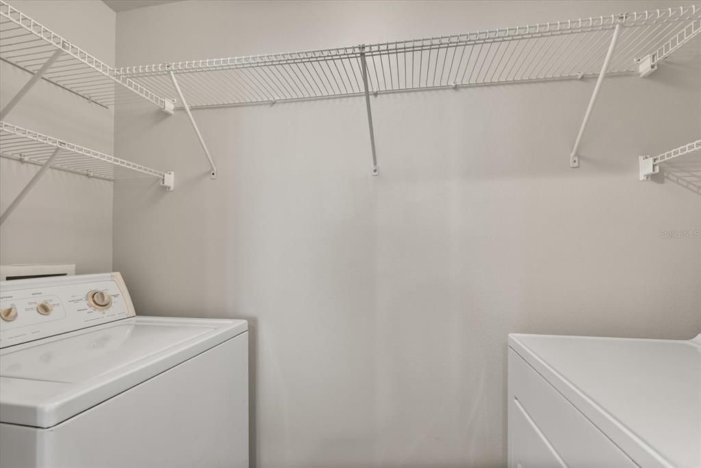 For Rent: $2,300 (2 beds, 2 baths, 1187 Square Feet)
