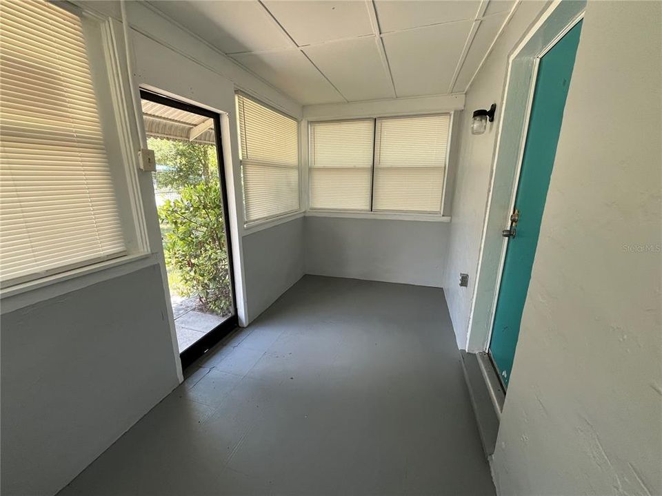 В аренду: $1,549 (3 спален, 1 ванн, 1267 Квадратных фут)