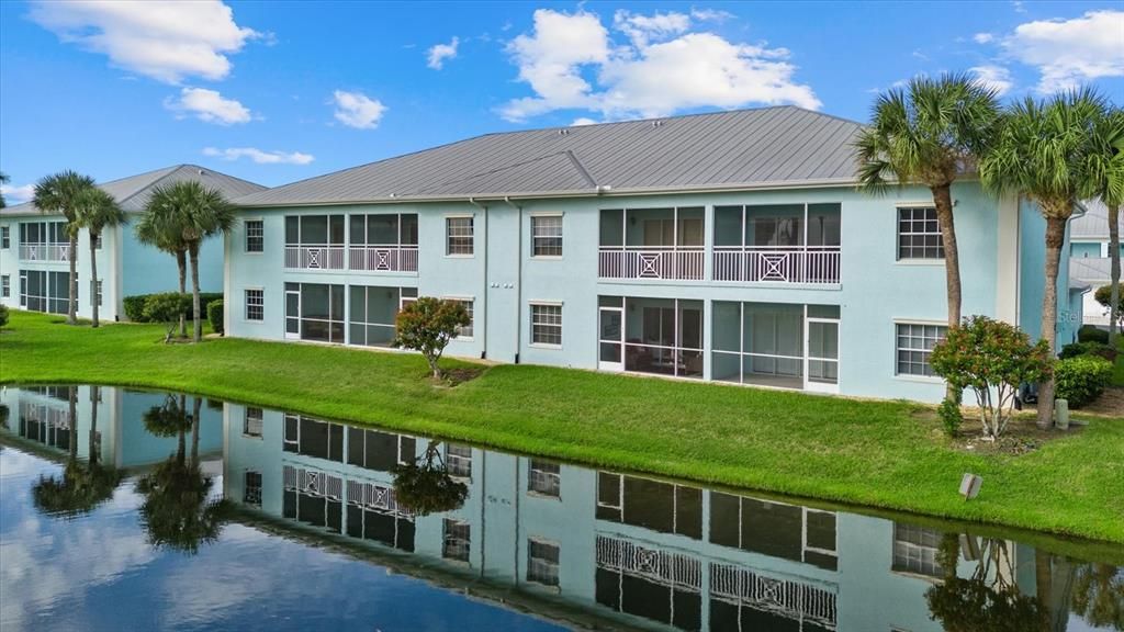 На продажу: $234,900 (2 спален, 2 ванн, 1168 Квадратных фут)