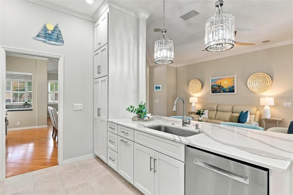 For Sale: $889,000 (3 beds, 2 baths, 2347 Square Feet)