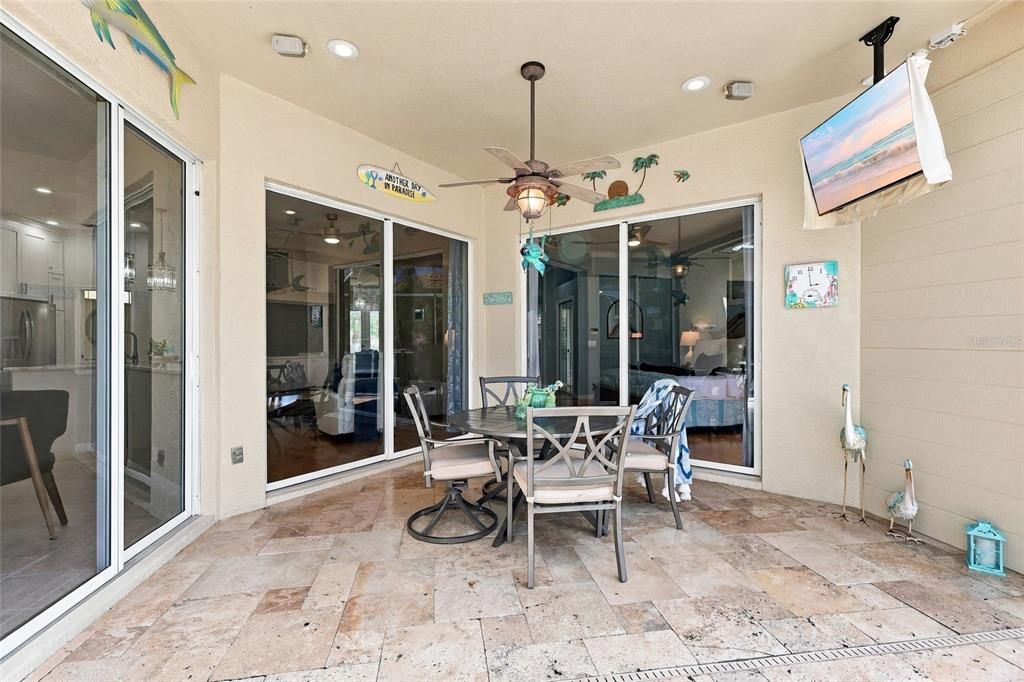 For Sale: $889,000 (3 beds, 2 baths, 2347 Square Feet)