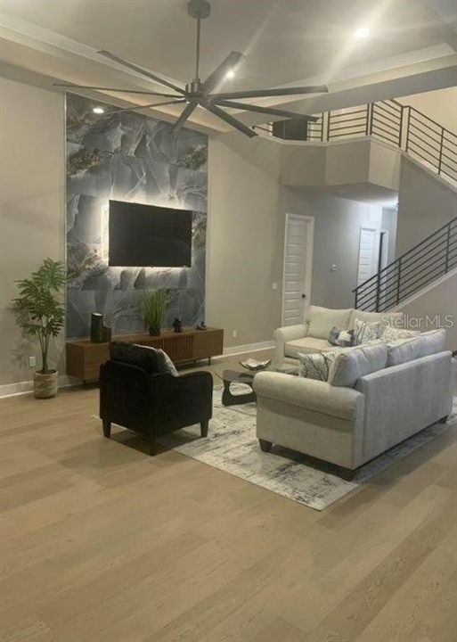 En Venta: $989,000 (3 camas, 3 baños, 2504 Pies cuadrados)
