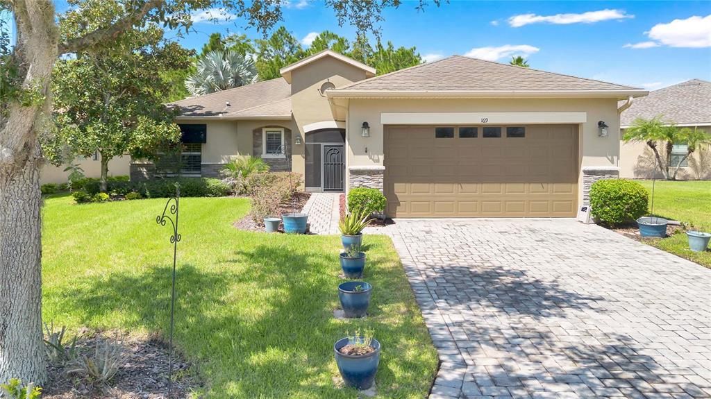 For Sale: $345,000 (2 beds, 2 baths, 1673 Square Feet)