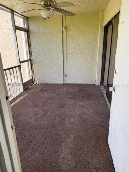 For Rent: $1,800 (1 beds, 1 baths, 873 Square Feet)