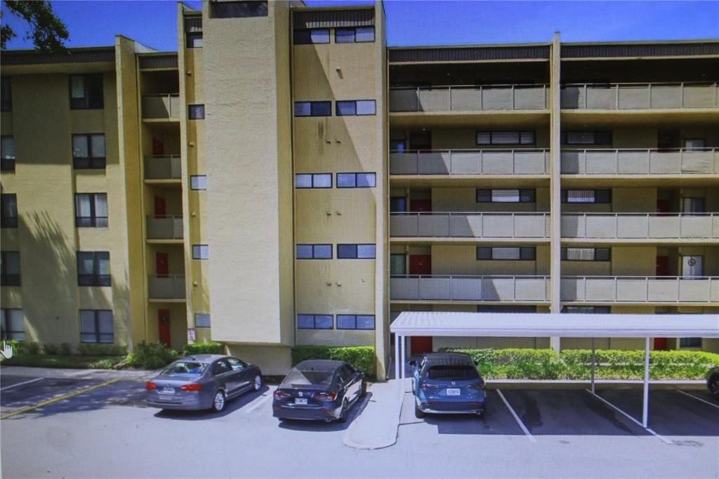 For Rent: $1,800 (1 beds, 1 baths, 873 Square Feet)