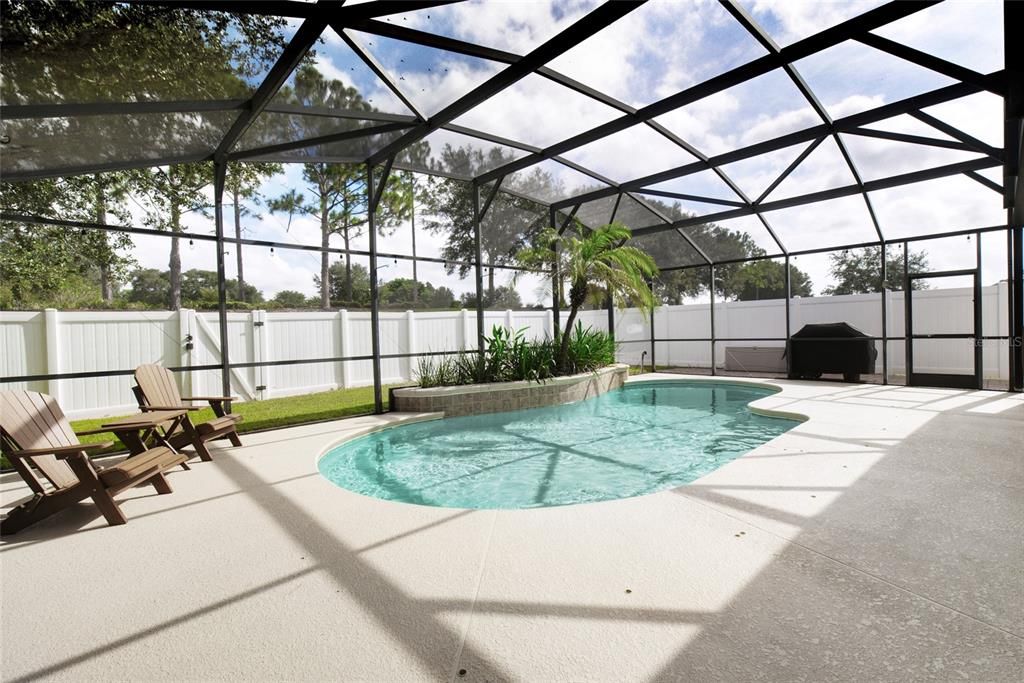 For Sale: $549,500 (4 beds, 3 baths, 2800 Square Feet)