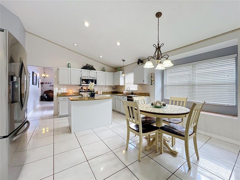 For Sale: $445,000 (4 beds, 2 baths, 1945 Square Feet)