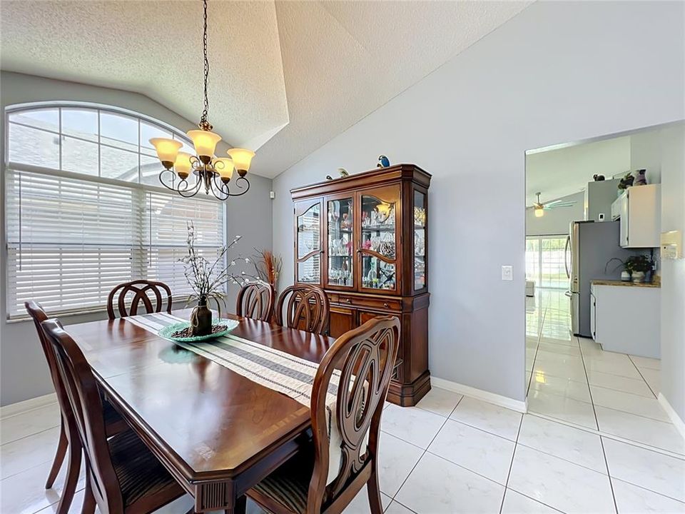 For Sale: $445,000 (4 beds, 2 baths, 1945 Square Feet)